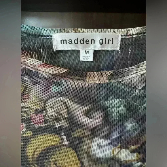 NWT Y2K Inspired Madden Girl Cherub Mesh Top Size Medium - Picture 5 of 7